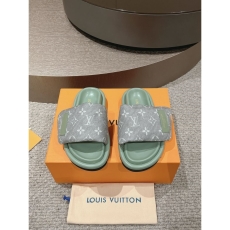 Louis Vuitton Slippers